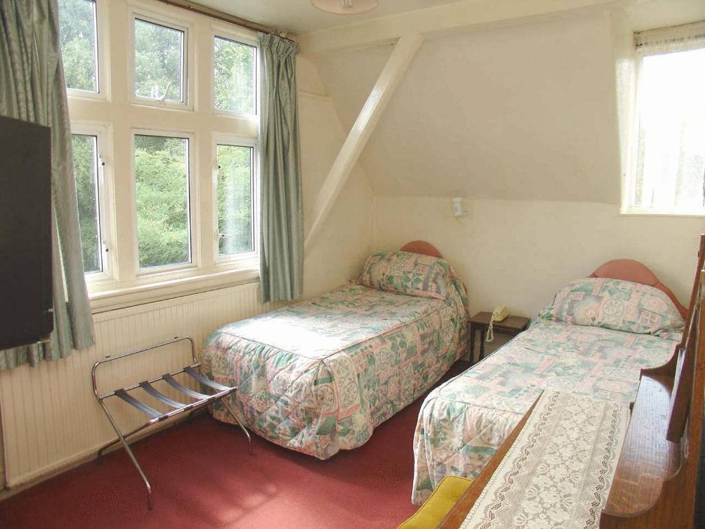 Awentsbury Hotel Near Birmingham University Szoba fotó